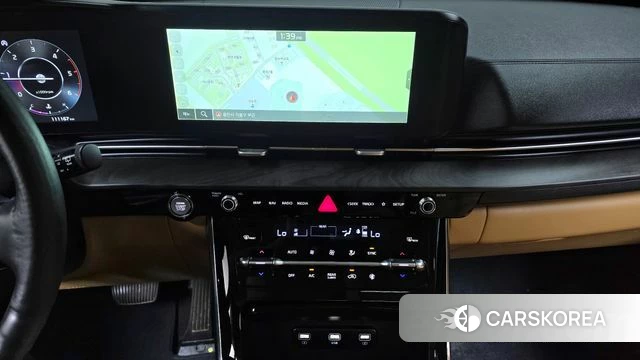 Kia Carnival 4th generation 2022 Белый из Кореи, фото 5