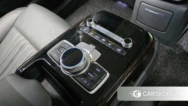 Genesis G90 2019 Черный из Кореи, фото 5