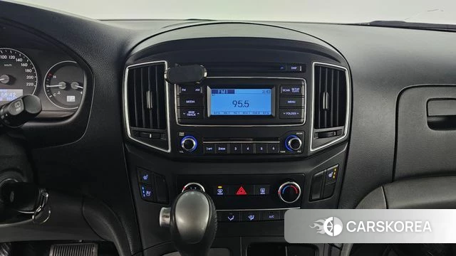 Hyundai The New Grand Starex 2020 Белый из Кореи, фото 5