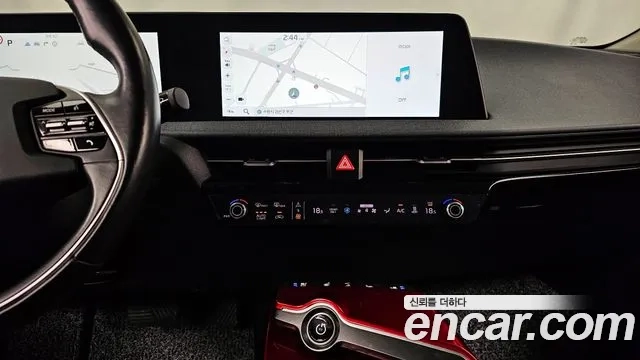 Kia EV6 2021 Жемчужный цвет из Кореи, фото 5