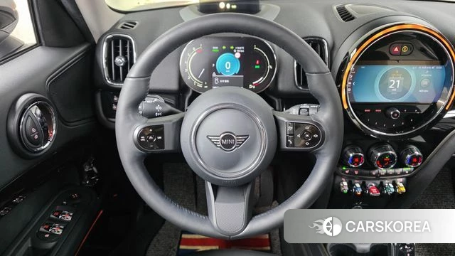 Mini Cooper Countryman 2023 Серебристо-серый из Кореи, фото 5