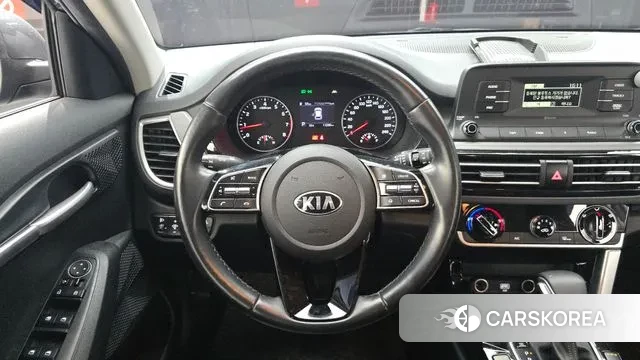 Kia Seltos 2020 Серый из Кореи, фото 5