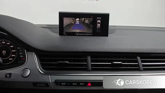 Audi Q7 (4M) 2019 Серый из Кореи, фото 5