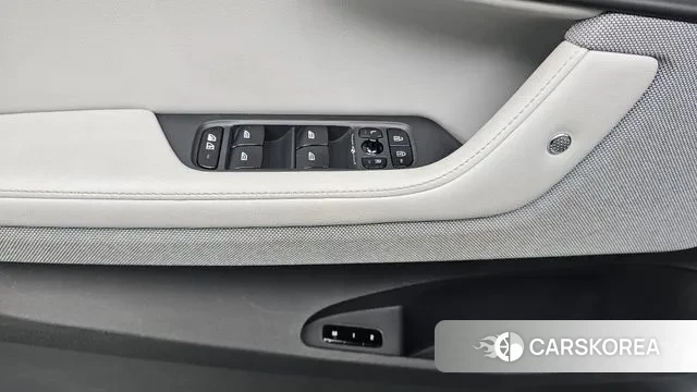 Polestar Polestar 2 2022 Белый из Кореи, фото 5