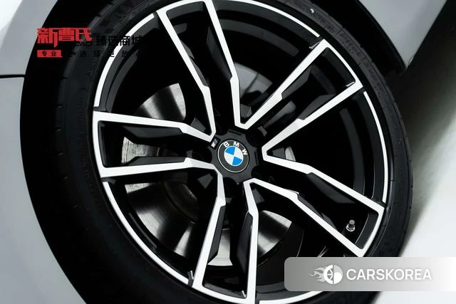 BMW Z4 2024 Темно-серый из Китая, фото 5