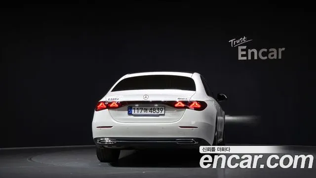 Mercedes-Benz E-Class W214 2024 Белый из Кореи, фото 5