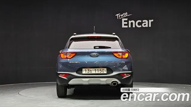 Kia Stonic 2018 Синий из Кореи, фото 5