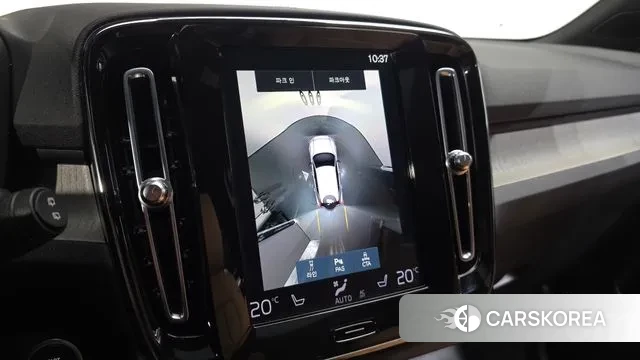 Volvo XC40 2021 Белый из Кореи, фото 5