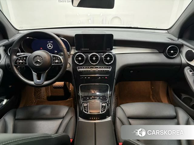 Mercedes-Benz GLC Coupe 2023 Белый из Китая, фото 5