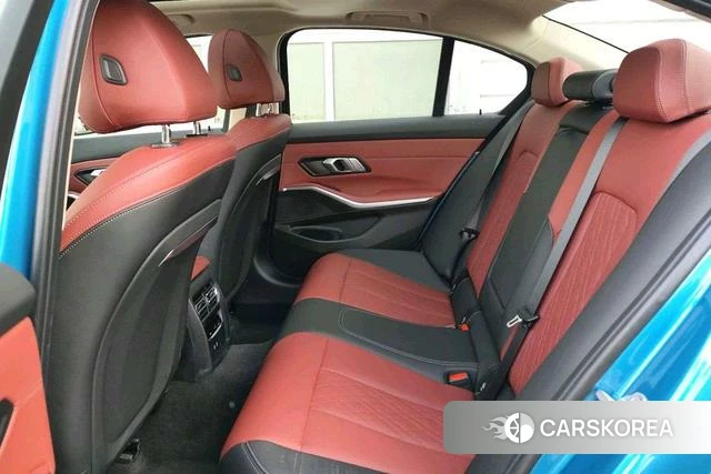 BMW 3 series 2025 Синий из Китая, фото 5