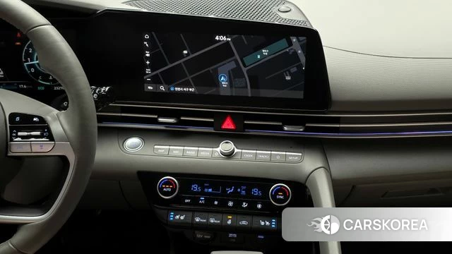 Hyundai The New Avante (CN7) 2024 Серебряный из Кореи, фото 5