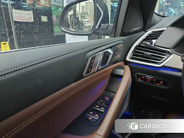 BMW X6 (G06) 2022 Черный из Кореи, фото 5