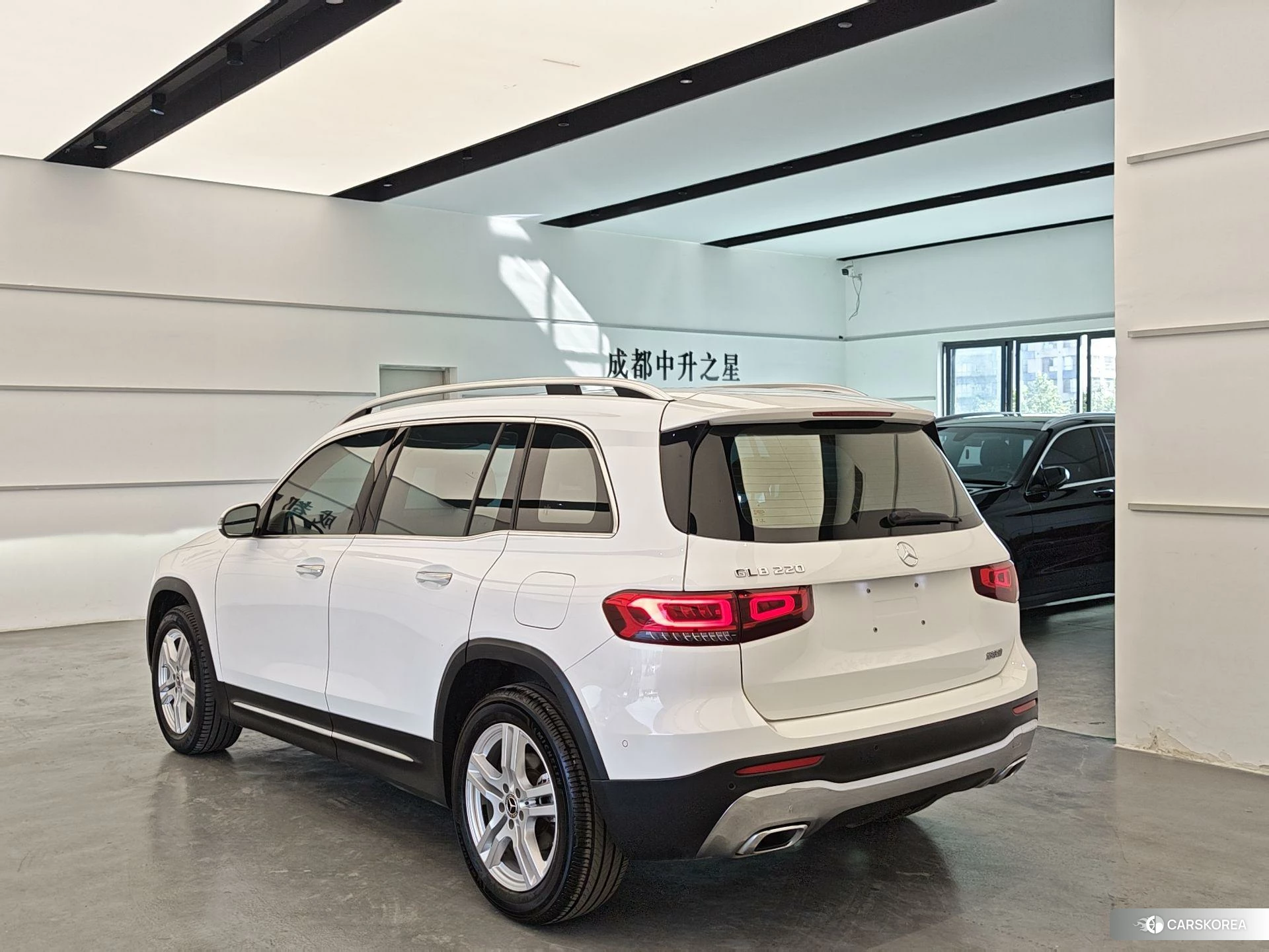 Mercedes-Benz GLB 2022 Белый из Китая, фото 5