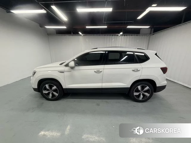 Volkswagen Tuyue 2022 Белый из Китая, фото 5