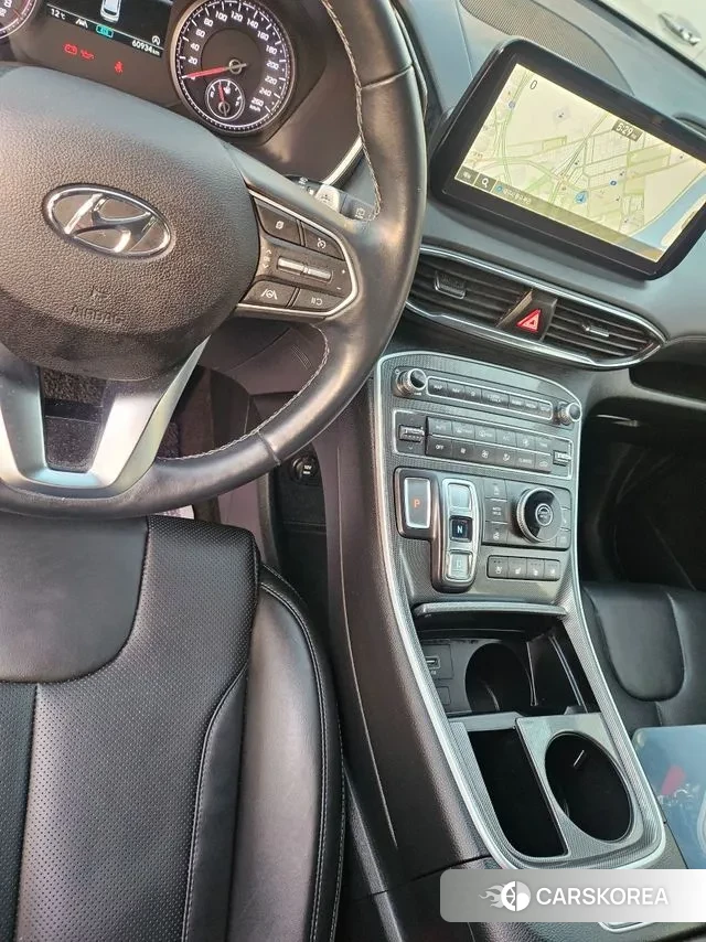 Hyundai The New Santa Fe 2022 Белый из Кореи, фото 5