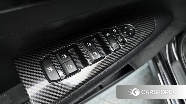 Kia The New K3 2nd generation 2023 Черный из Кореи, фото 5