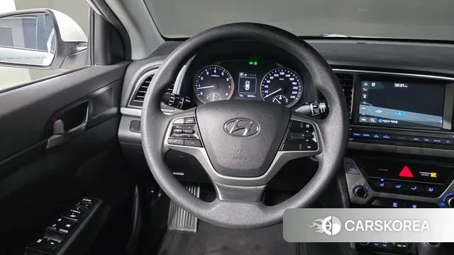 Hyundai Avante AD 2018 Белый из Кореи, фото 5