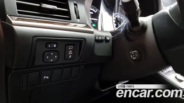 Lexus New ES300h 2018 Серебряный из Кореи, фото 5