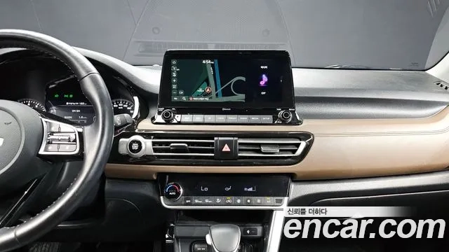 Kia Seltos 2022 Белый из Кореи, фото 5