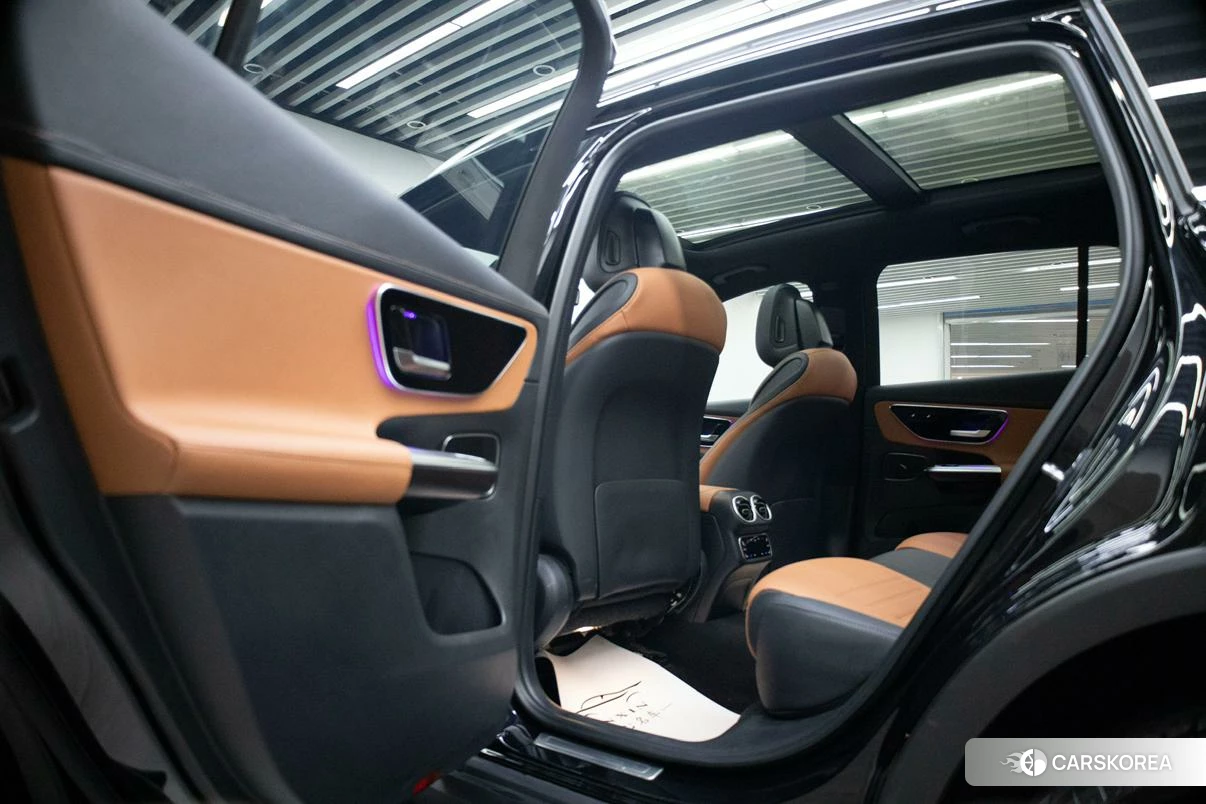 Mercedes-Benz GLC 2023 Черный из Китая, фото 5