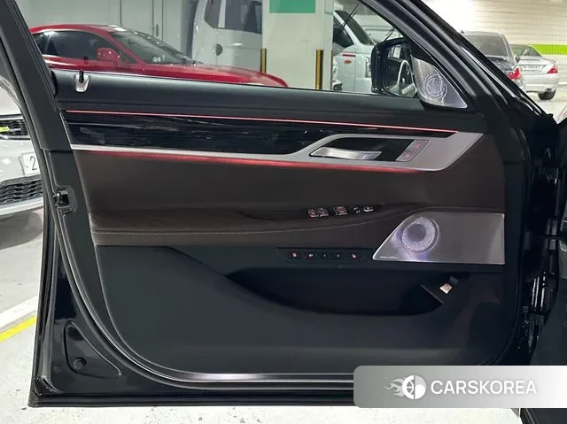 BMW 7 Series (G11) id 2900668 из Кореи 5