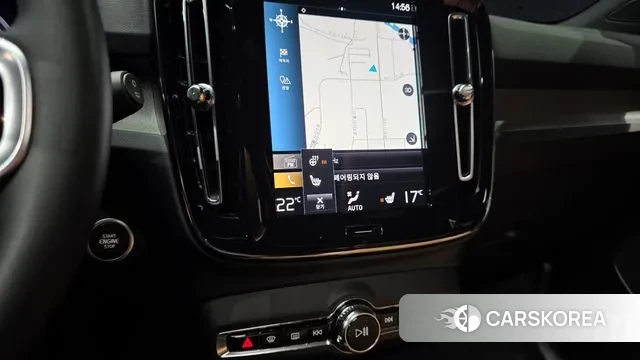 Volvo XC40 2021 Белый из Кореи, фото 5