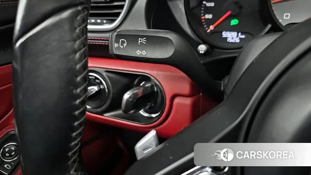 Porsche 718 Boxster 2020 Черный из Кореи, фото 5