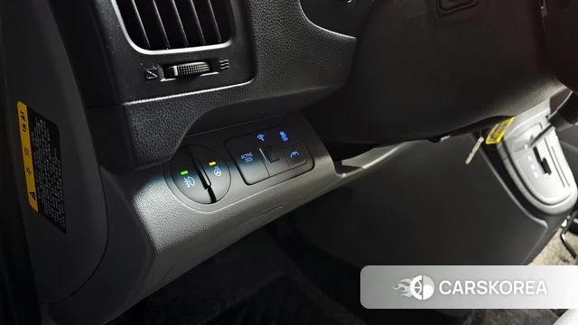 Hyundai The New Grand Starex 2018 Черный из Кореи, фото 5