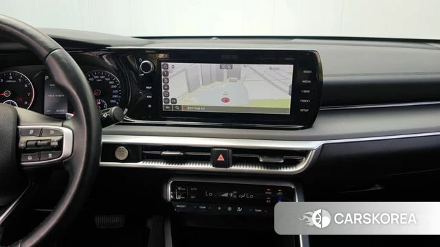Kia K5 3rd generation 2021 Белый из Кореи, фото 5