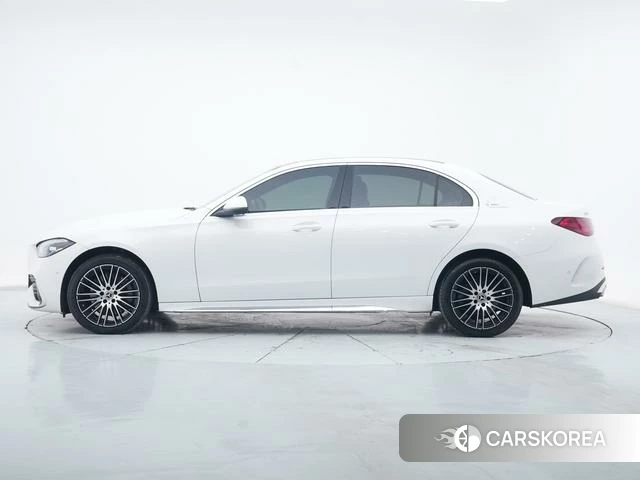 Mercedes-Benz Class C 2024 Белый из Китая, фото 5