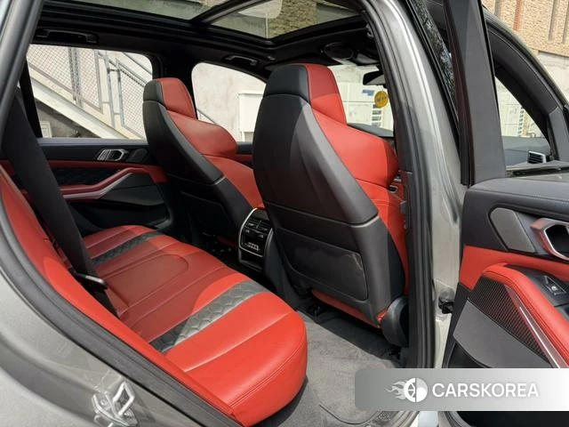 BMW X5 M 2022 Темно-серый из Китая, фото 5