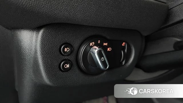 Mini Cooper D Clubman 2020 Жемчужный цвет из Кореи, фото 5