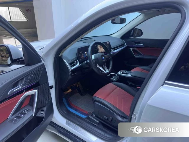 BMW X1 2024 Белый из Китая, фото 5