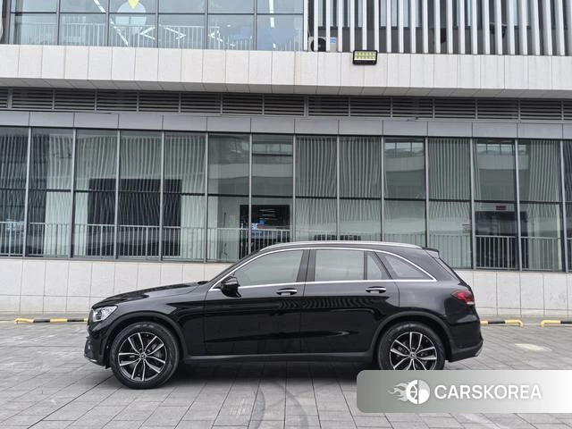 Mercedes-Benz GLC 2022 Черный из Китая, фото 5