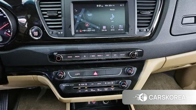 Kia The New Carnival 2018 Белый из Кореи, фото 5