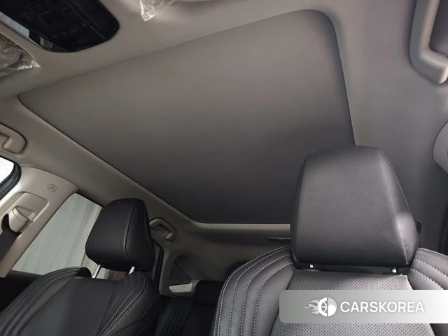 Toyota Ling Fang HARRIER 2023 Серебристо-серый из Китая, фото 5
