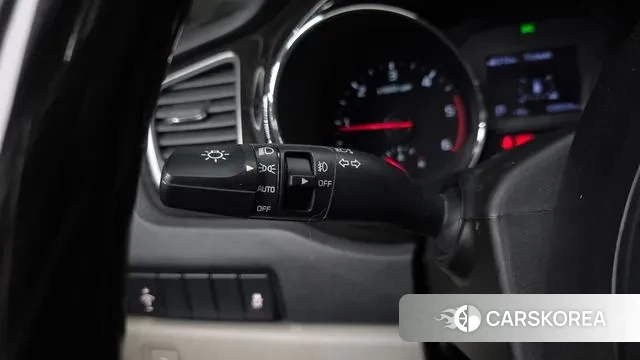 Kia The New Carnival 2019 Белый из Кореи, фото 5