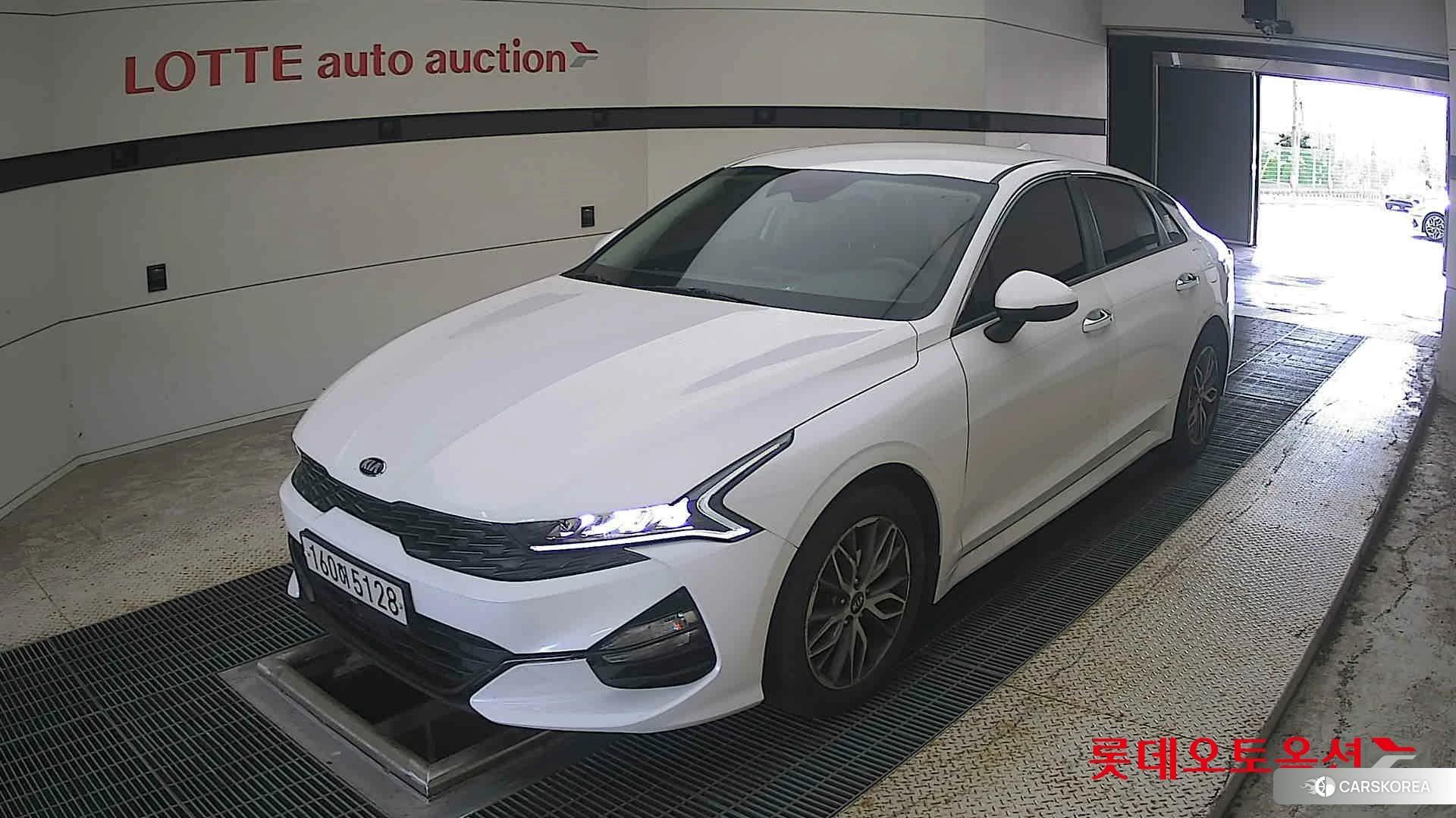 Kia K5 2021 Snow White Pearl (optional) из Кореи, фото 5