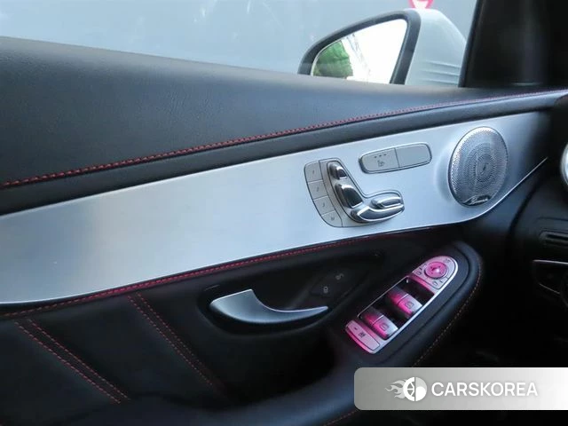 Mercedes-Benz GLC-Class X253 2021 Белый из Кореи, фото 5