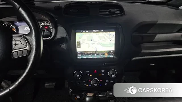 Jeep Renegade 2018 Белый из Кореи, фото 5