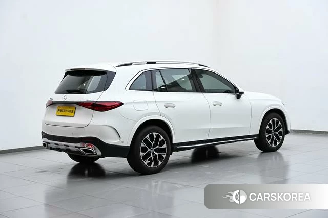 Mercedes-Benz GLC 2024 Белый из Китая, фото 5