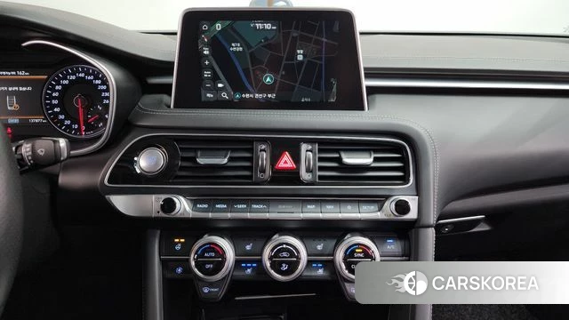 Genesis G70 2019 Черный из Кореи, фото 5