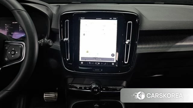 Volvo XC40 Richards 2022 Серебристо-серый из Кореи, фото 5