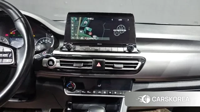 Kia Seltos 2021 Белый из Кореи, фото 5