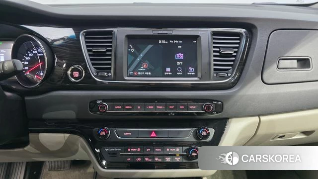 Kia The New Carnival 2018 Черный из Кореи, фото 5