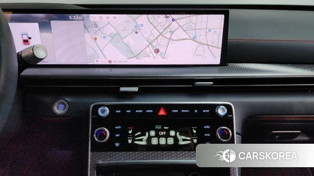 Genesis GV80 Coupe 2023 Белый из Кореи, фото 5