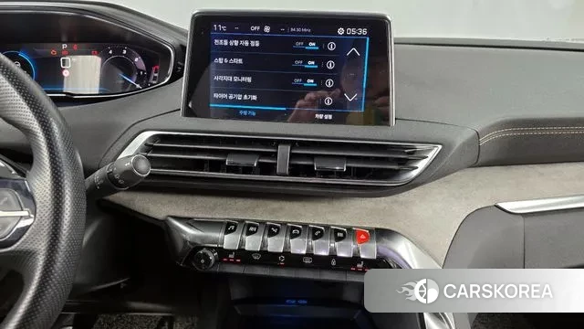 Peugeot 5008 second generation 2021 Серый из Кореи, фото 5