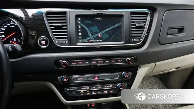 Kia The New Carnival 2018 Черный из Кореи, фото 5