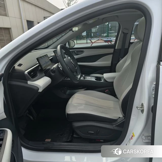 BYD Seal 05DM 2025 Белый из Китая, фото 5