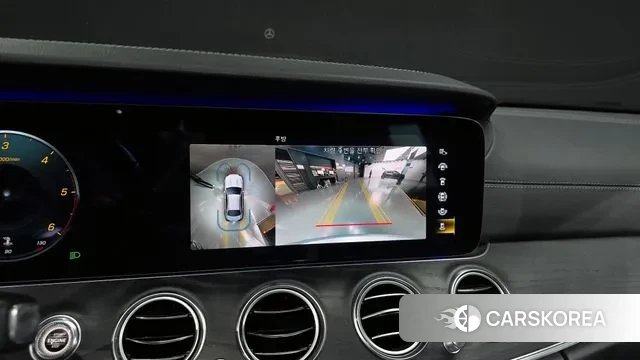 Mercedes-Benz E-Class W213 2020 Серебряный из Кореи, фото 5